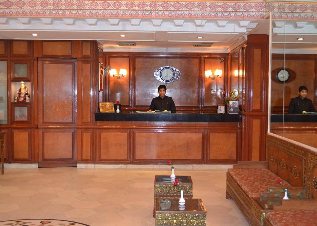 Hotel Grand Sartaj New Delhi Eksteriør billede